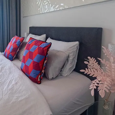 3 Bedroom Lovely In