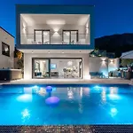 度假居 3 Bedroom Lovely In