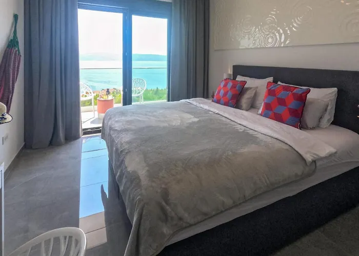 3 Bedroom Lovely In *