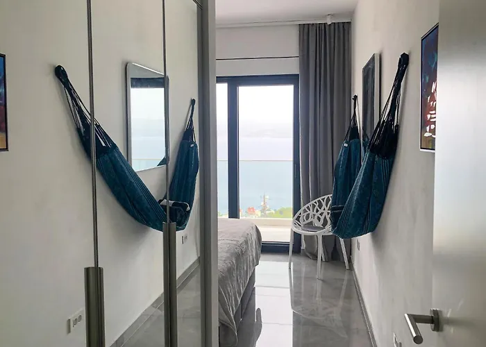 3 Bedroom Lovely In Semesterbostad