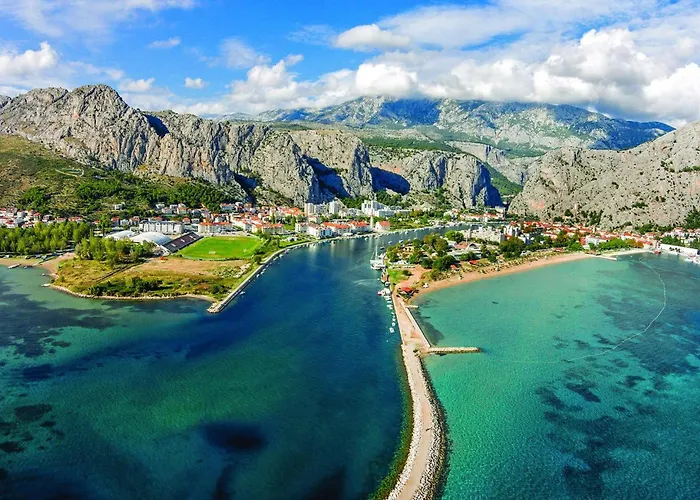 3 Bedroom Lovely In Semesterbostad *