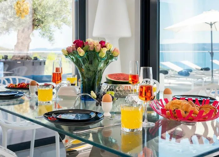 3 Bedroom Lovely In *