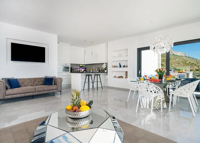 3 Bedroom Lovely In *