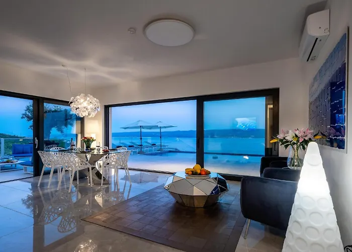 3 Bedroom Lovely In Dugi Rat